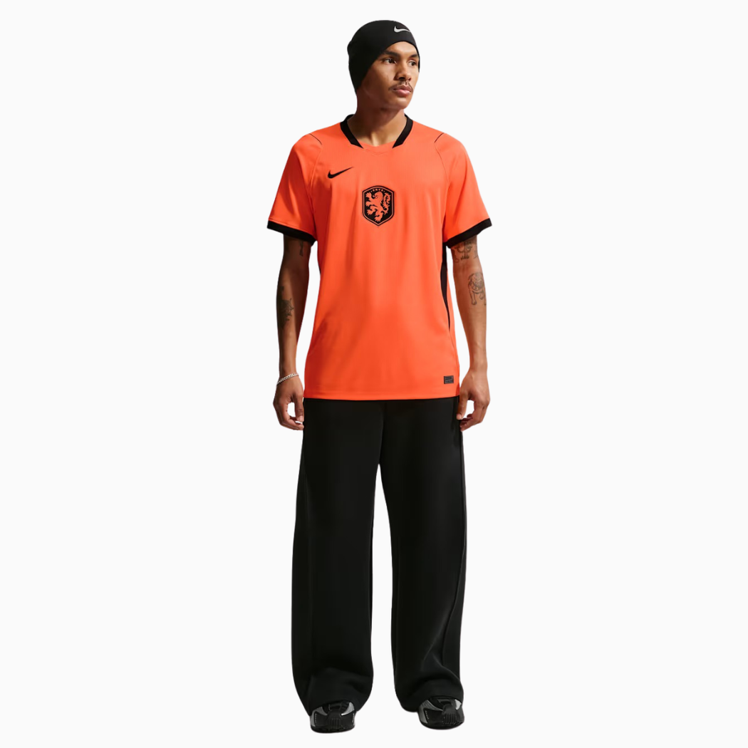 Camisa Holanda 2026/27 I, detalhe da gola