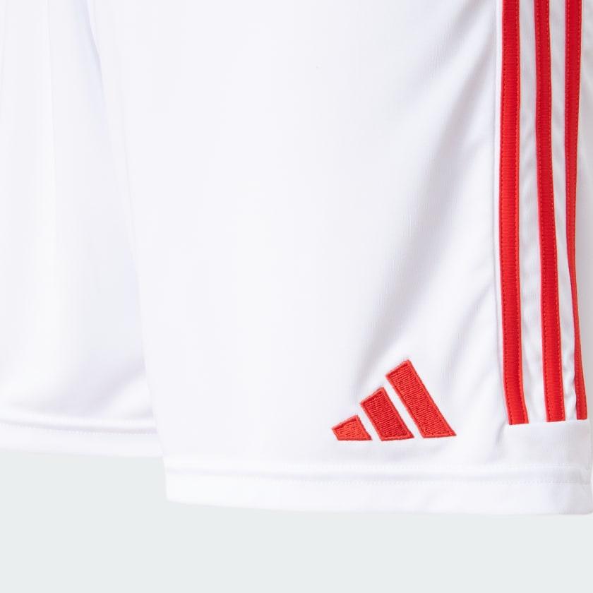 Shorts Adidas Internacional 2024/25 I, detalhe do escudo