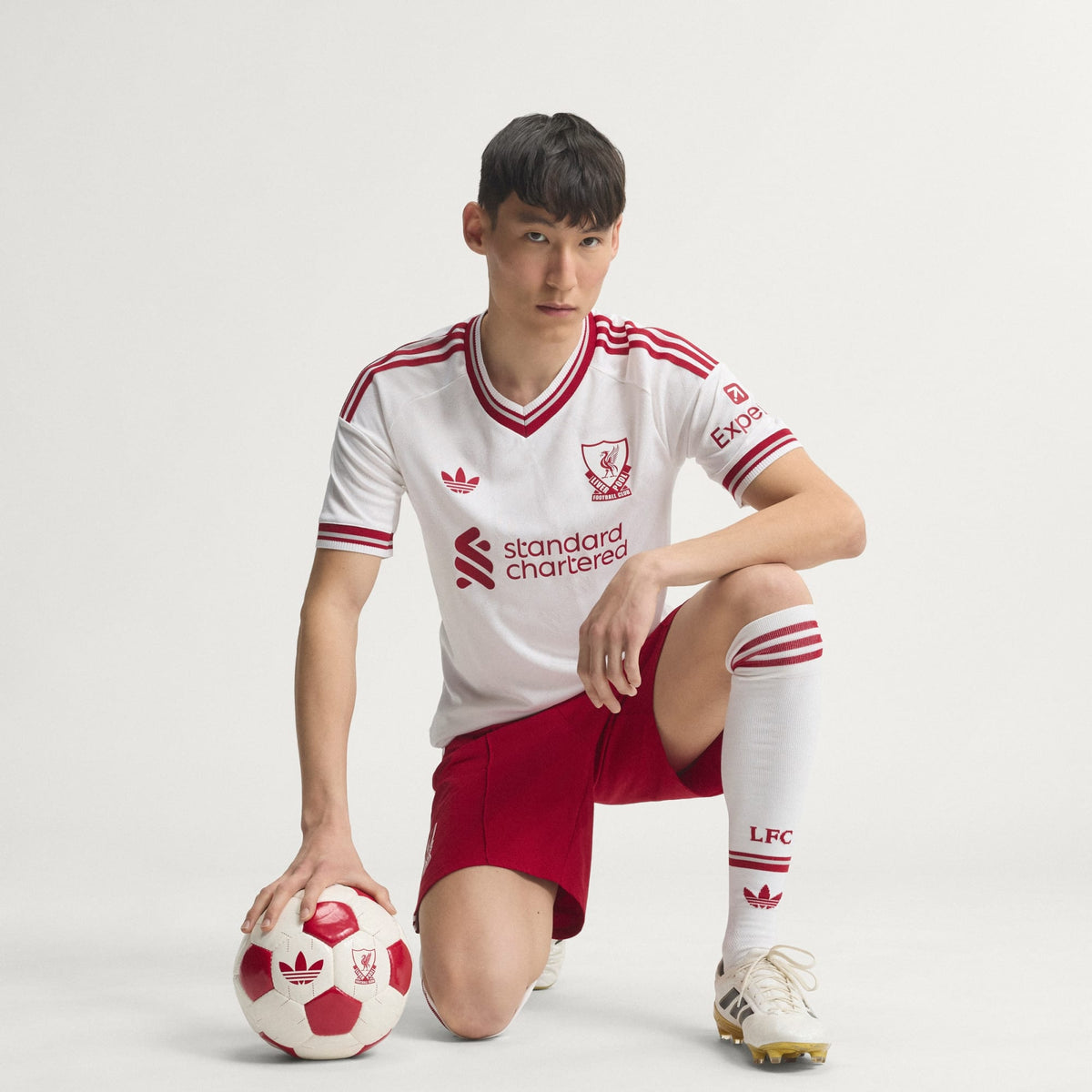 Camisa Adidas Liverpool 2026/27 II Jogador