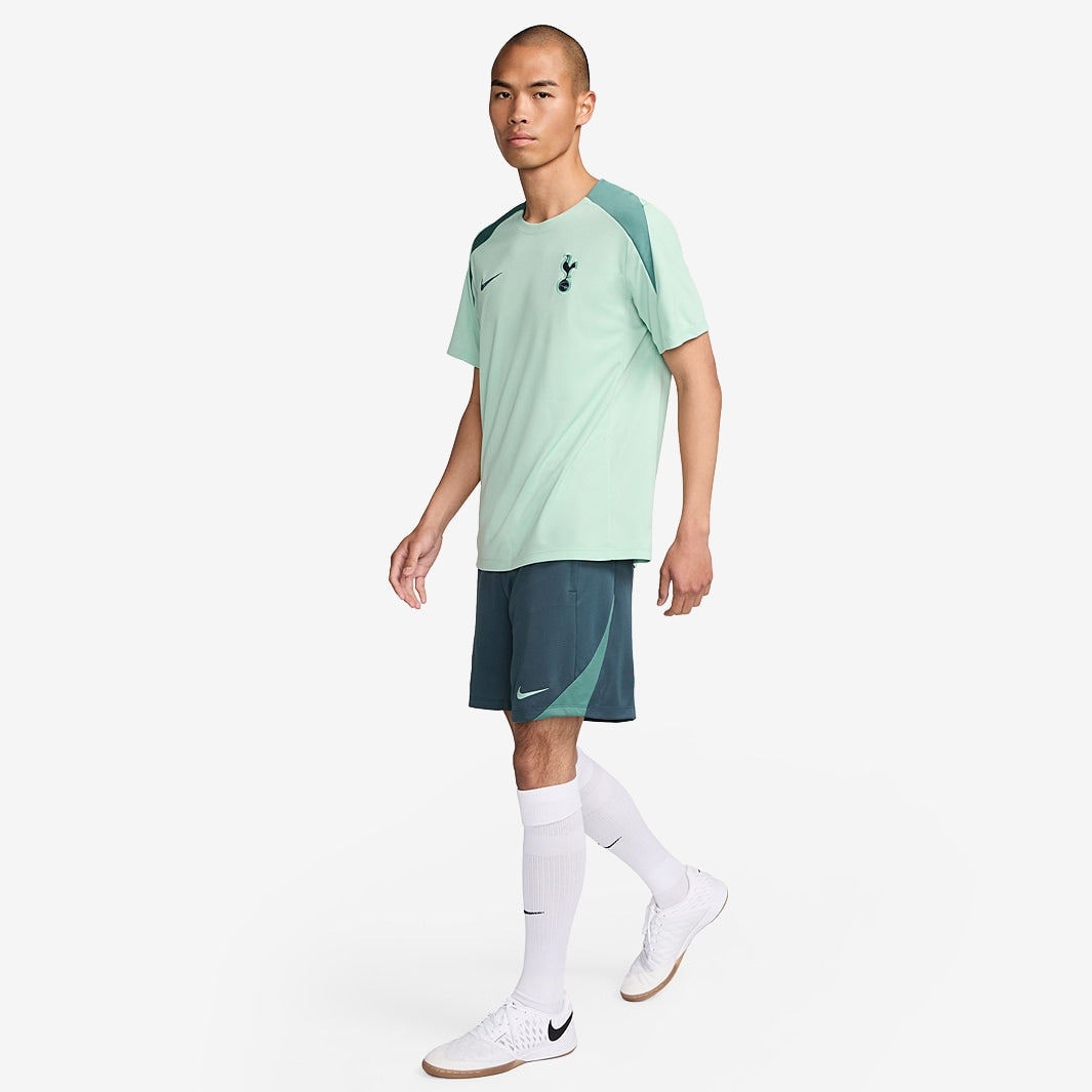 Shorts Nike Tottenham FC 2024/25 Torcedor, vista de frente