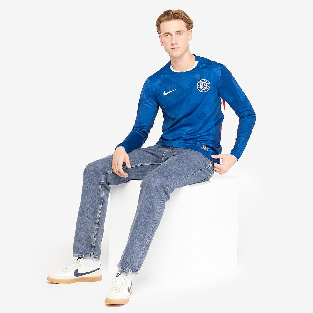 Camisa Nike Chelsea 2025/26 I Manga Longa Torcedor, vista de frente