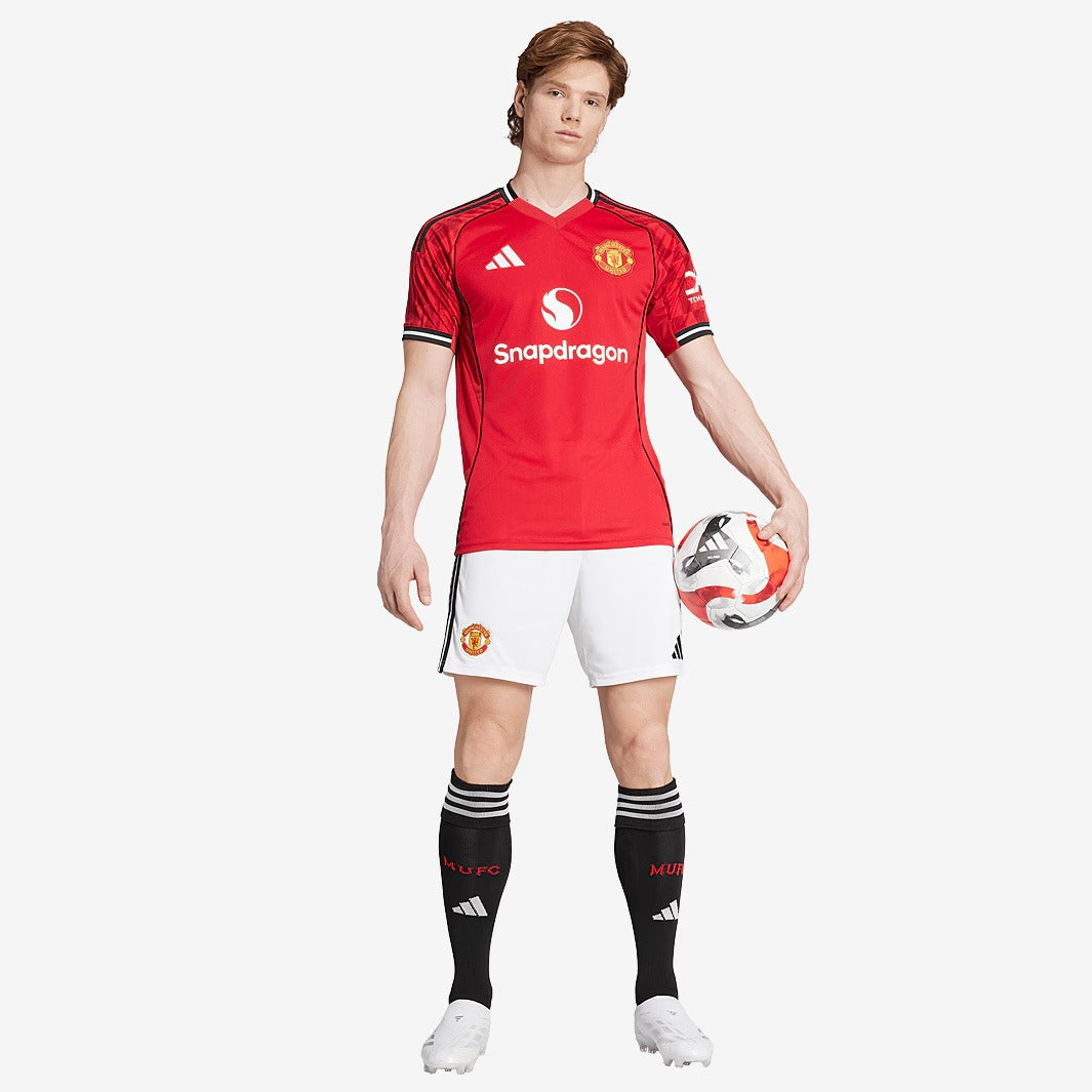 Shorts Adidas Manchester United 2025/26 I, vista de costas
