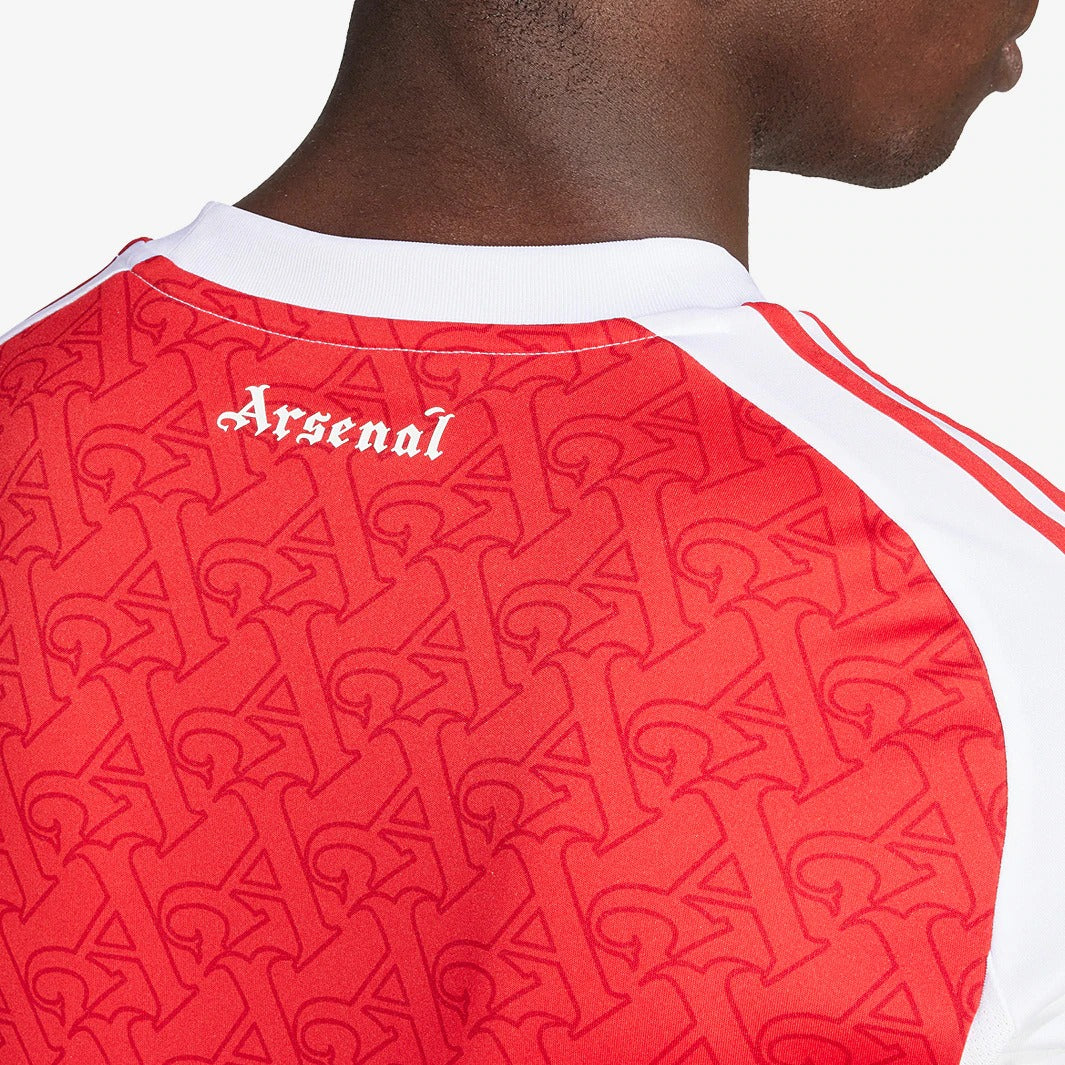 Camisa Adidas Arsenal 2025/26 I Torcedor, detalhe da gola