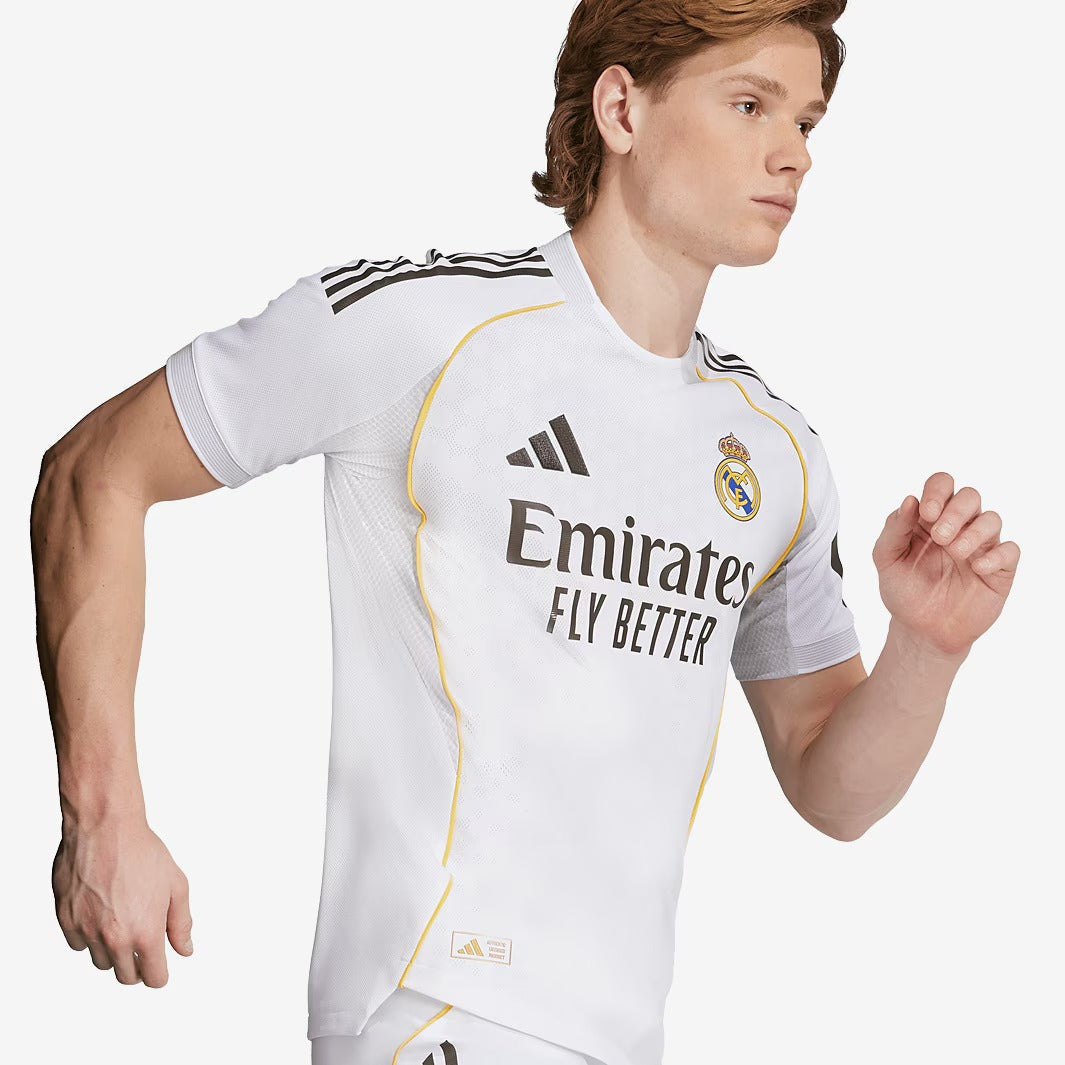 Camisa adidas Real Madrid 2025/26 I Jogador na TSN Sports