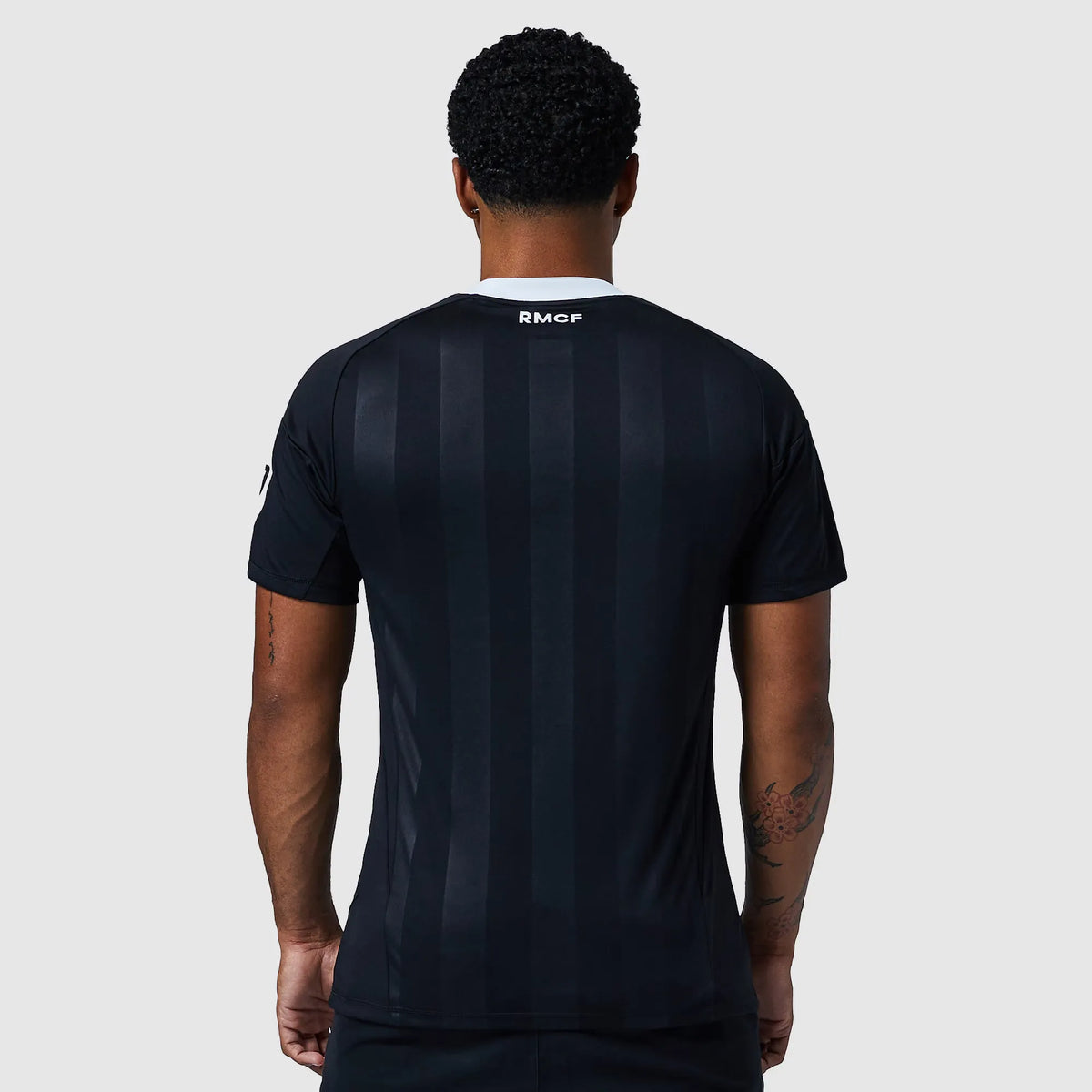 Camisa adidas Real Madrid 2025/26 Goleiro na TSN Sports