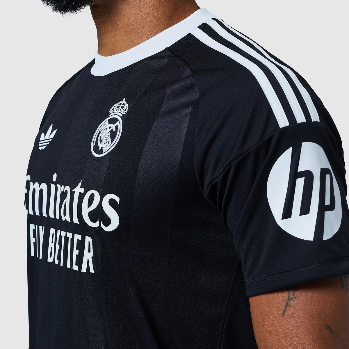 Camisa adidas Real Madrid 2025/26 Goleiro na TSN Sports