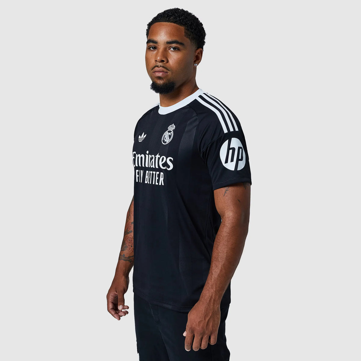 Camisa adidas Real Madrid 2025/26 Goleiro na TSN Sports