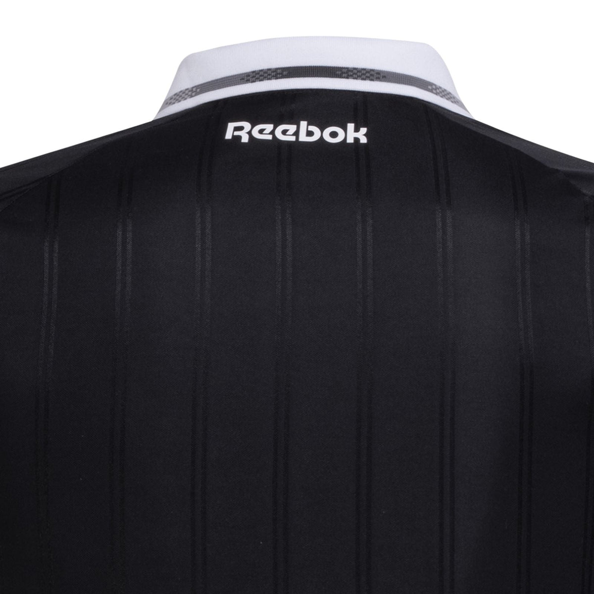 Camisa Rebook Botafogo 2025/26 II Manga Longa, detalhe do escudo