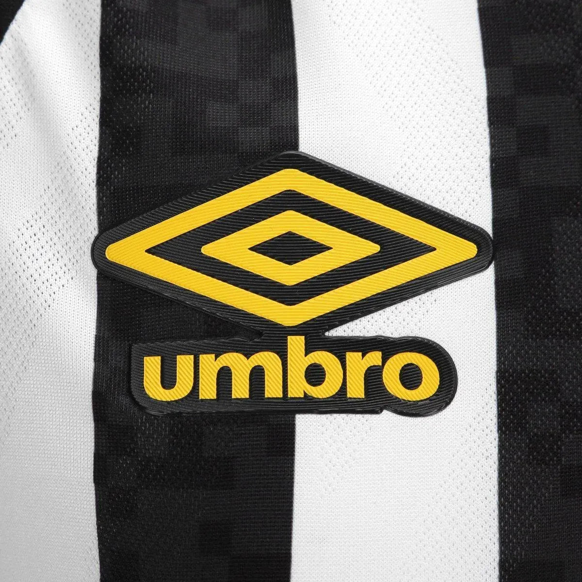 Camisa Feminina Umbro Santos 2025/26 II na TSN Sports