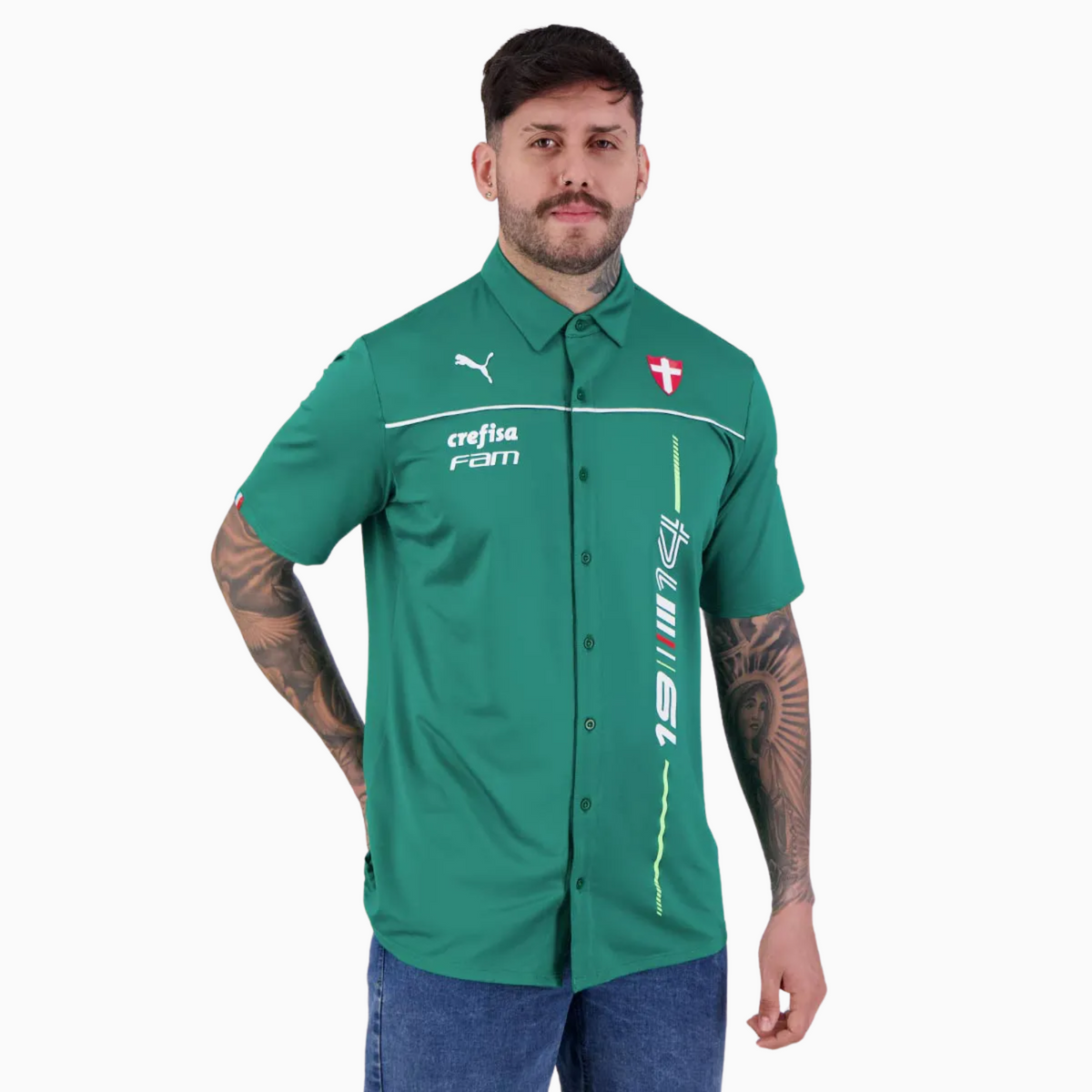 Camisa Palmeiras Puma MotorsportCamisa Palmeiras Puma Motorsport, detalhe do escudo