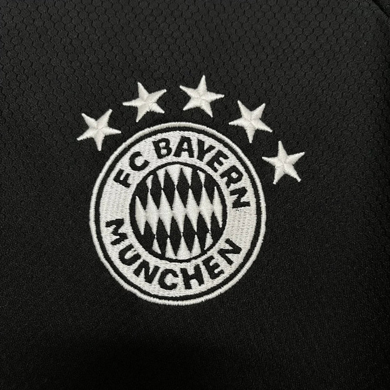 Camisa Masculina Bayern de Munique Preta  2023/24 - Goleiro
