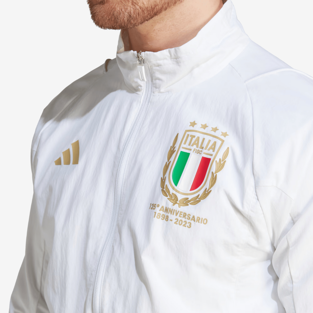 Jaqueta Adidas Itália 125th Anniversary, detalhe do escudo