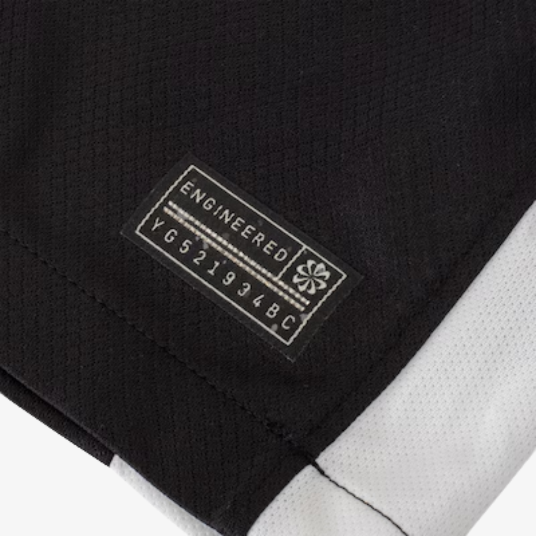 Camisa Nike Corinthians 2025/26 II ROMERO N° 11, detalhe da gola