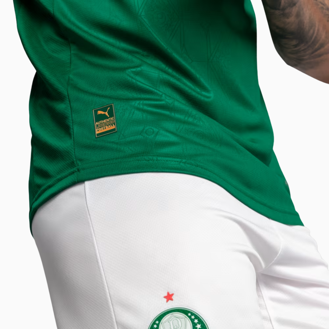 Camisa Puma Palmeiras 2025/26 I Jogador, detalhe do escudo