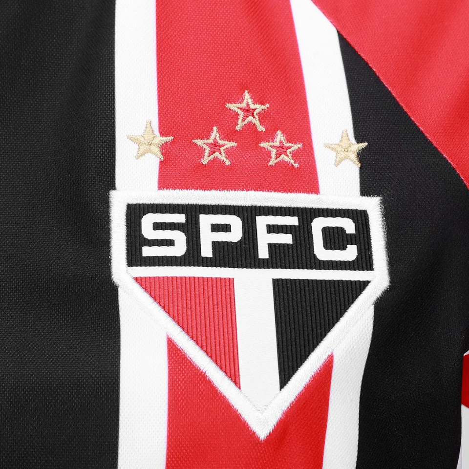 Camisa Feminina New Balance São Paulo 2025/26 II, detalhe do escudo