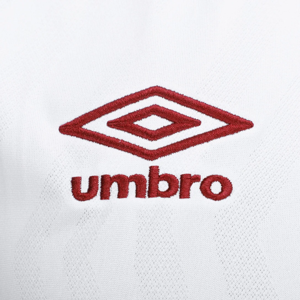 Camisa Umbro Fluminense 2025/26 II, detalhe da manga