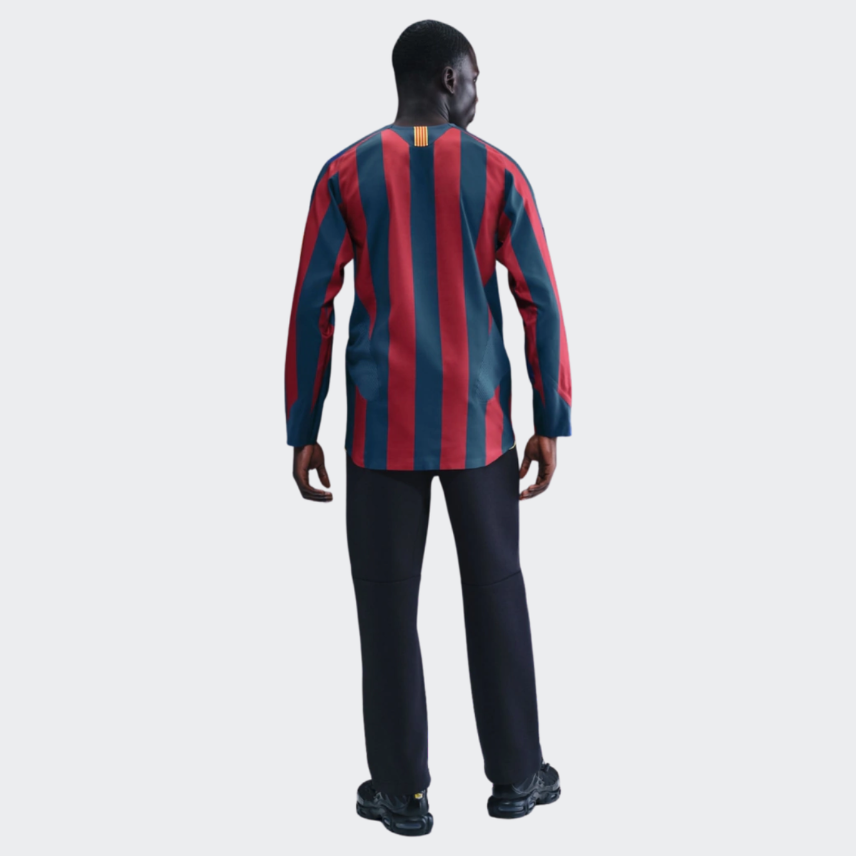 Camisa Barcelona Retrô Home 2005/2006 Torcedor Nike Masculino na TSN Sports