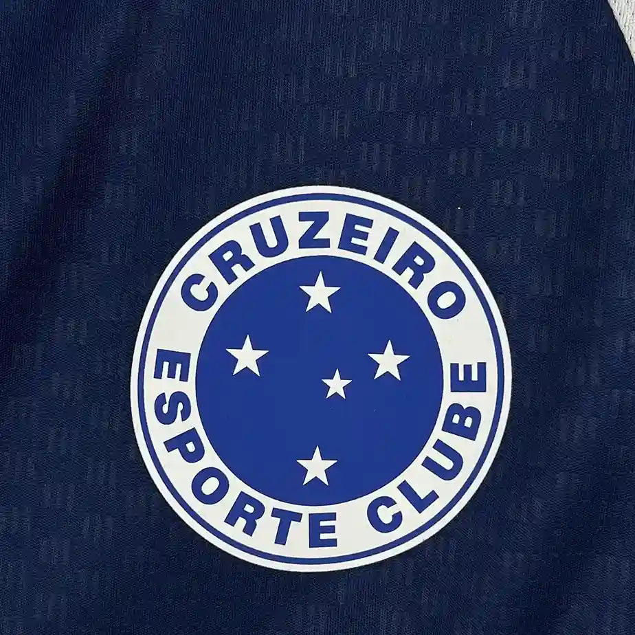 Regata Treino Cruzeiro 2026/27 II, detalhe do escudo