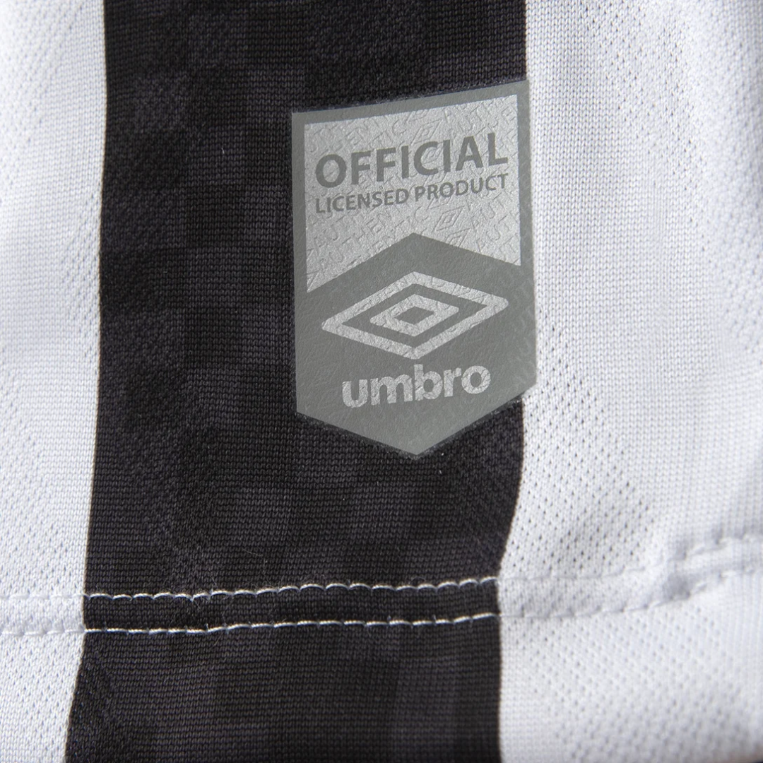 Camisa Masculina Umbro Santos Torcedor 2025/26 II, detalhe do tecido