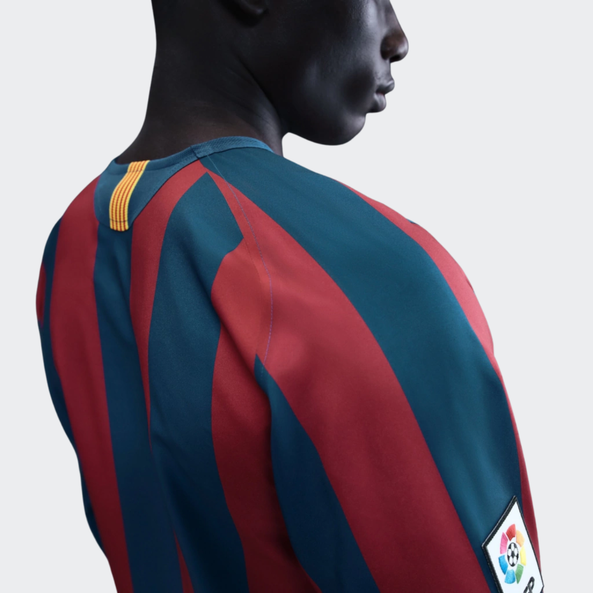Camisa Barcelona Retrô Home 2005/2006 Torcedor Nike Masculino na TSN Sports