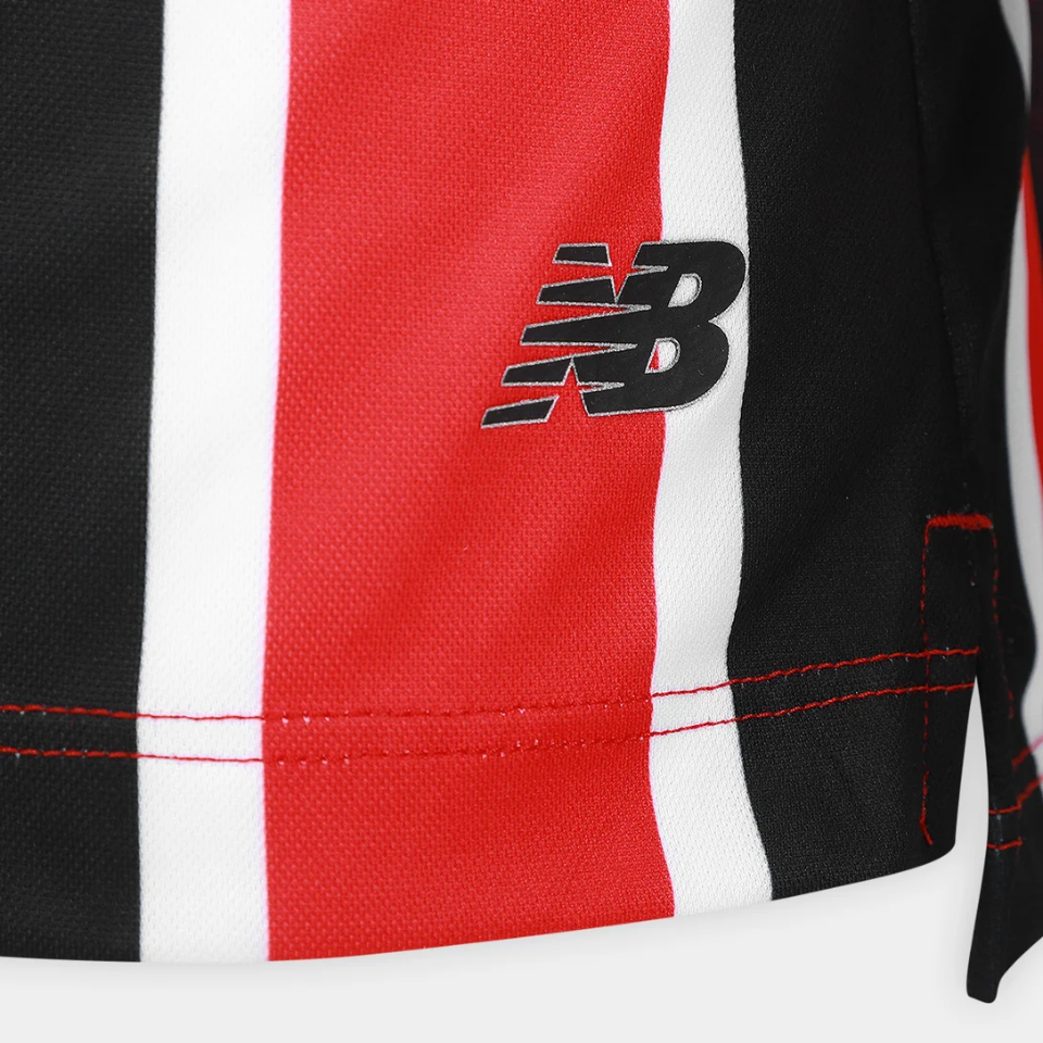 Camisa Feminina New Balance São Paulo 2025/26 II, detalhe do tecido