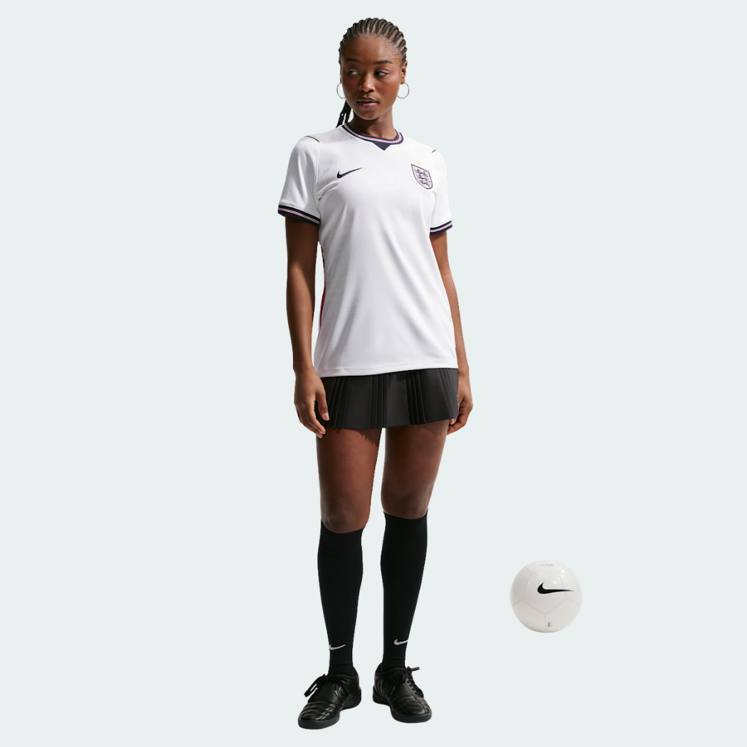 Camisa Feminina Inglaterra 2026/27 I, detalhe da gola