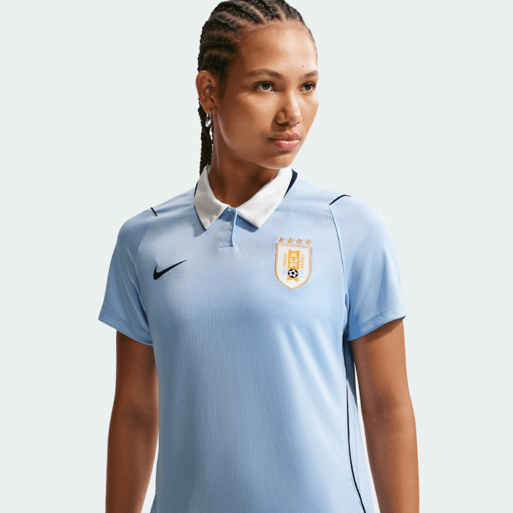 Camisa Feminina Uruguai 2026/27 I, vista de frente