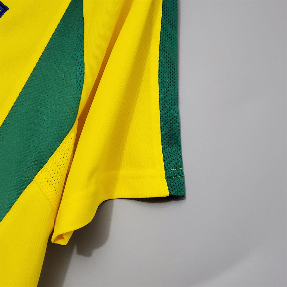 Camisa Seleção Brasil Home - Retrô 2002, etiqueta interna