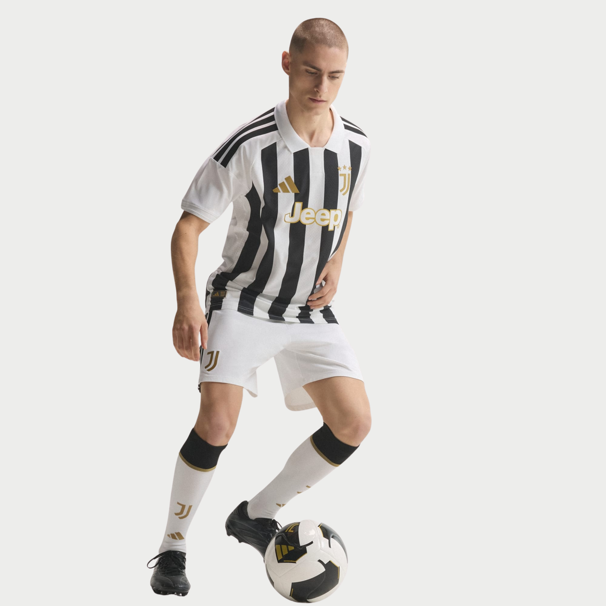 Camisa Adidas Juventus 2026/27 I Jogador — imagem 3