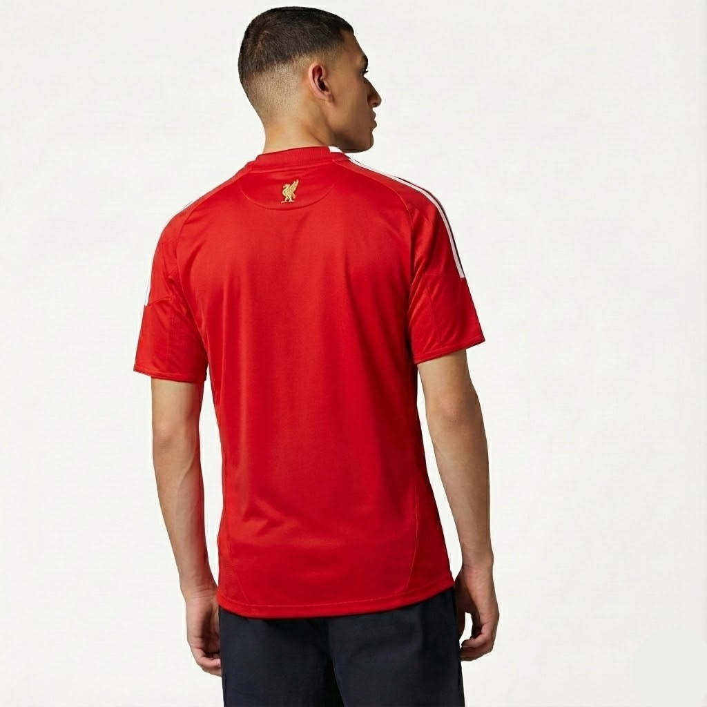 Camisa Retrô Liverpool 2008/09 I, vista de frente