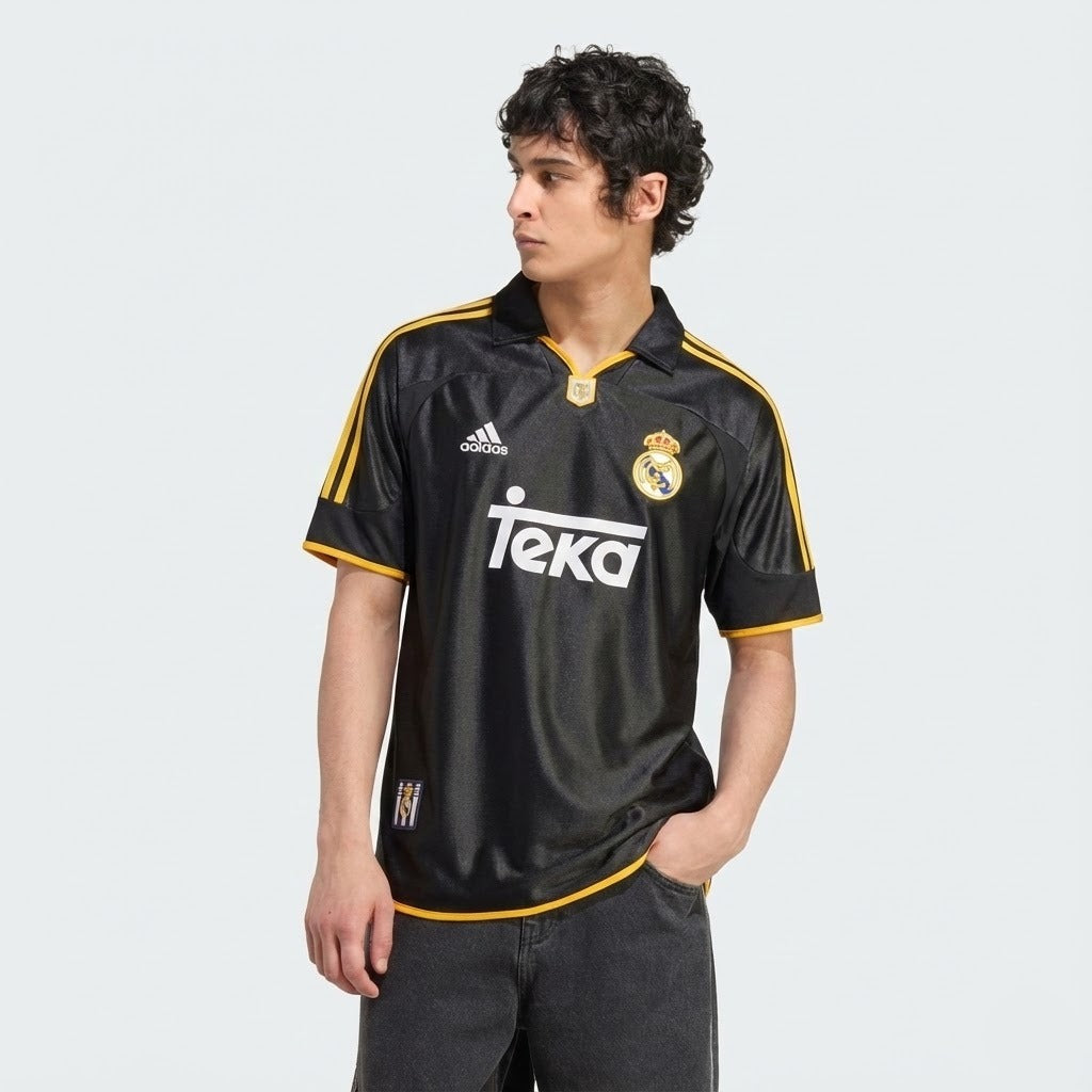 Camisa Retrô Real Madrid 1999/00 II na TSN Sports