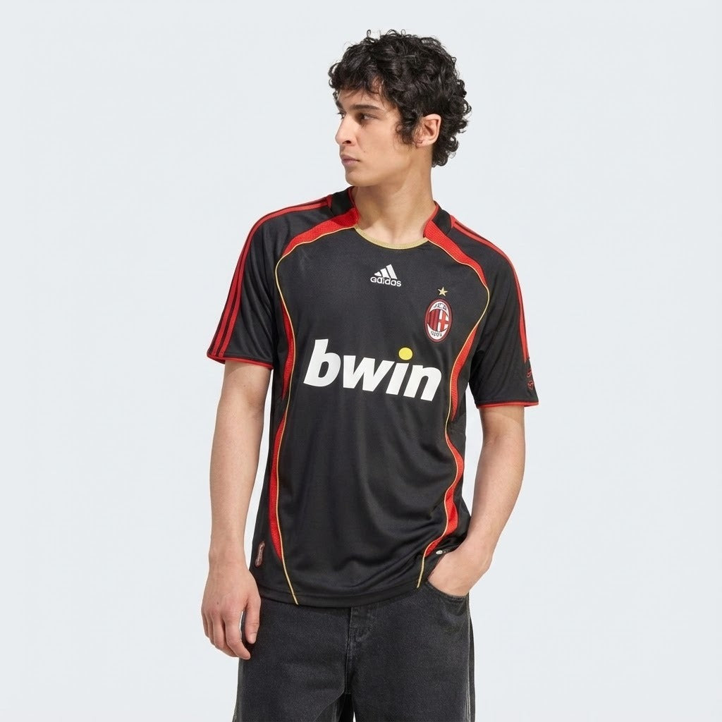 Camisa Retrô Milan 2006/07 II na TSN Sports