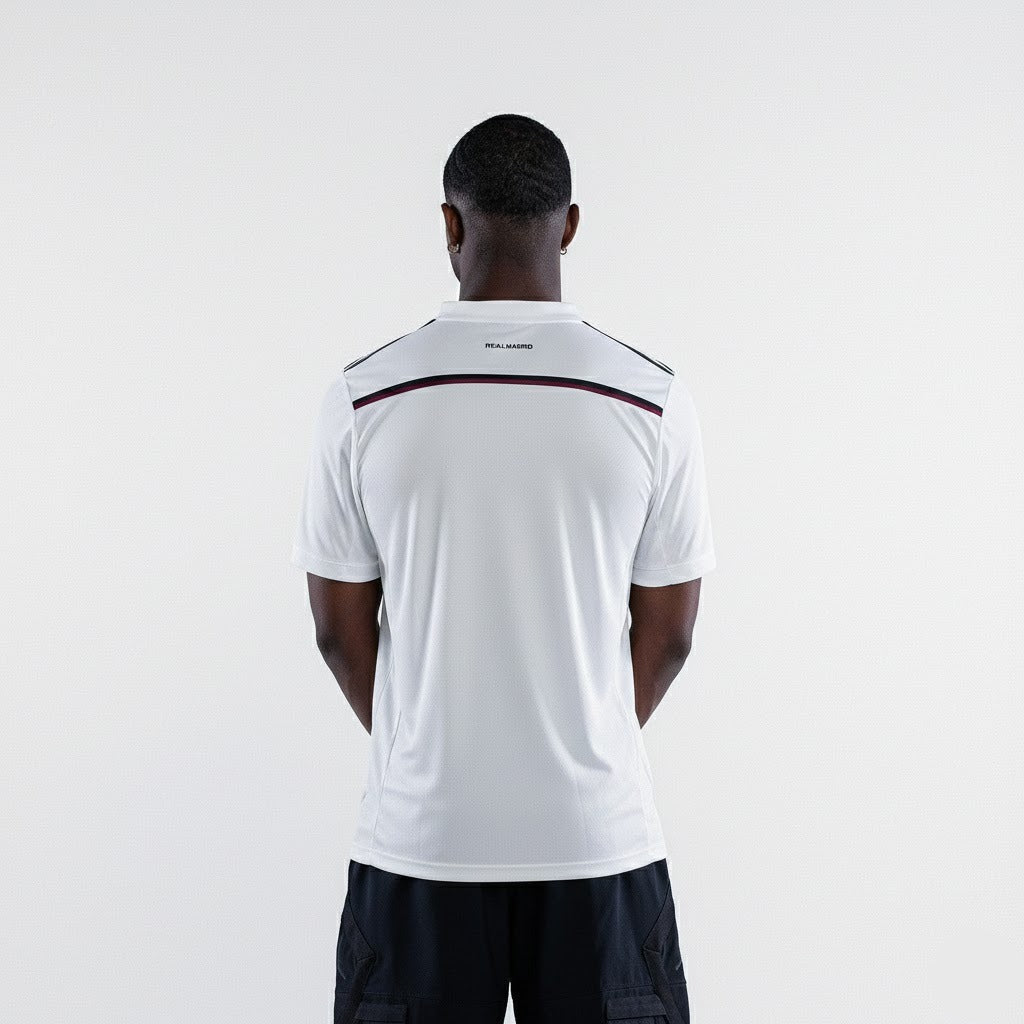 Camisa Retrô Real Madrid 2014/15 I, vista de frente