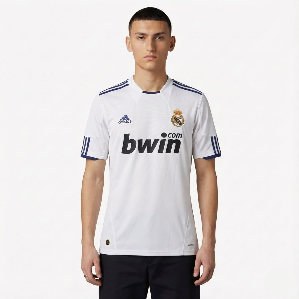 Camisa Retrô Real Madrid 2010/11 I na TSN Sports