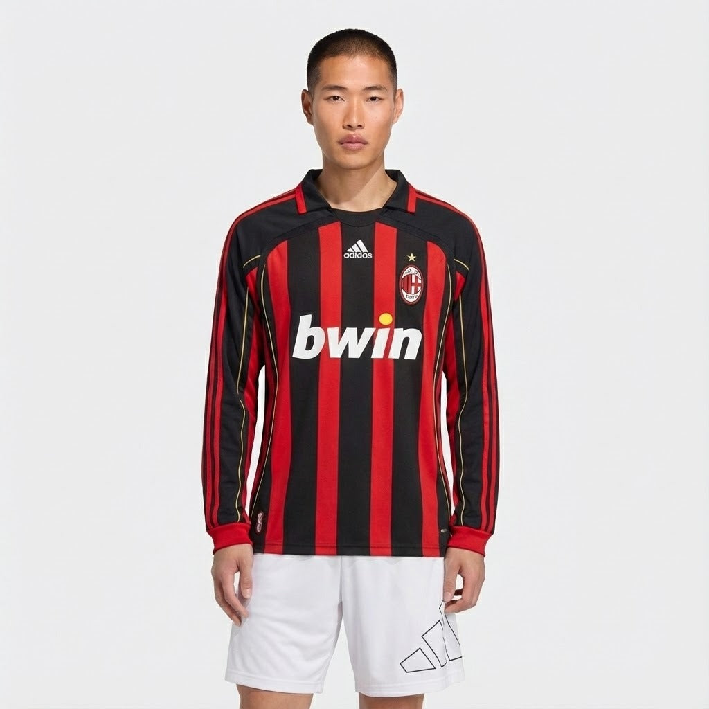 Camisa Retrô Milan 2006/07 I Manga Longa na TSN Sports