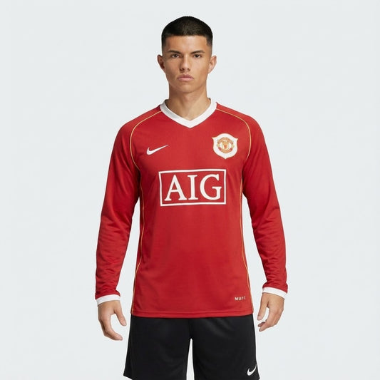 Camisa Retrô Manchester United 2006/07 I Manga Longa na TSN Sports