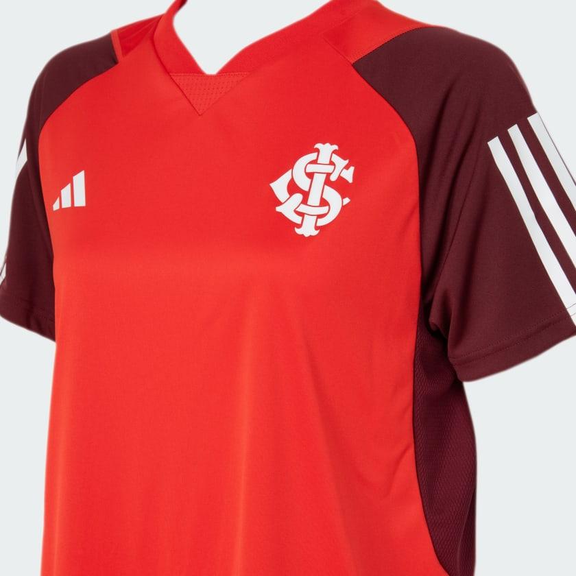 Camisa Feminina Treino Atleta Adidas Internacional 2024/25, detalhe do escudo