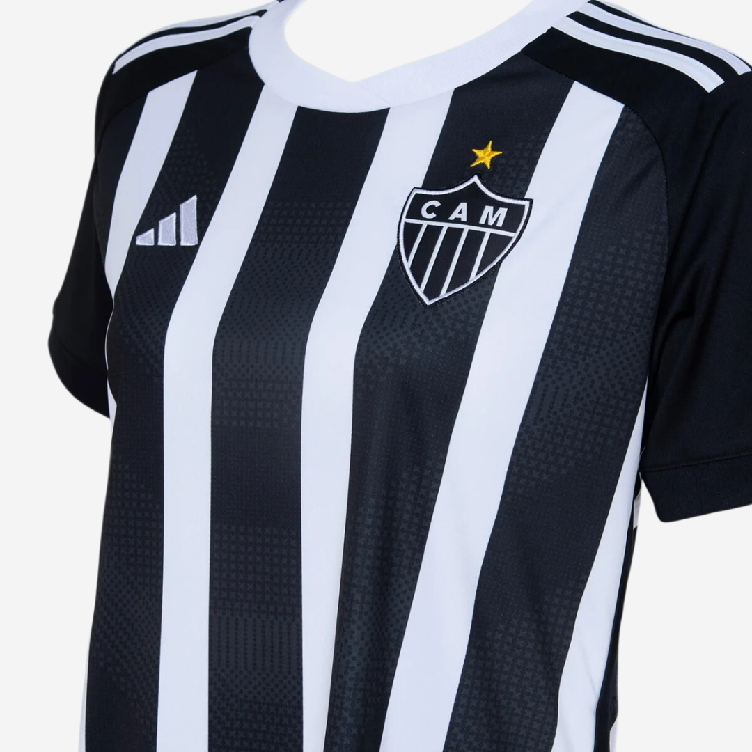 Camisa Feminina Adidas Atlético Mineiro 2024/25 I, detalhe do escudo
