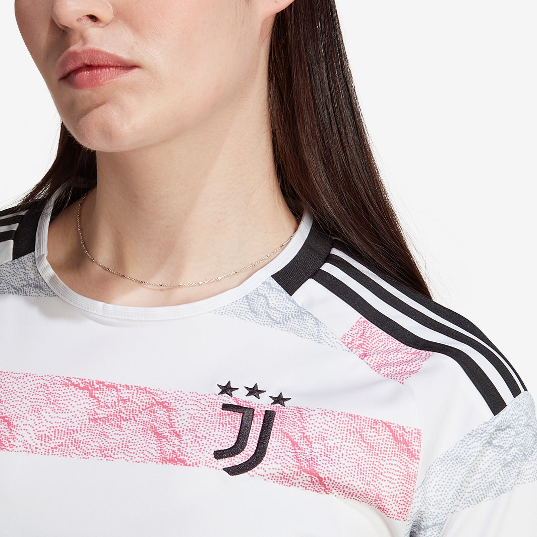 Camisa Feminina Adidas Juventus FC 2023/24 II, detalhe da gola