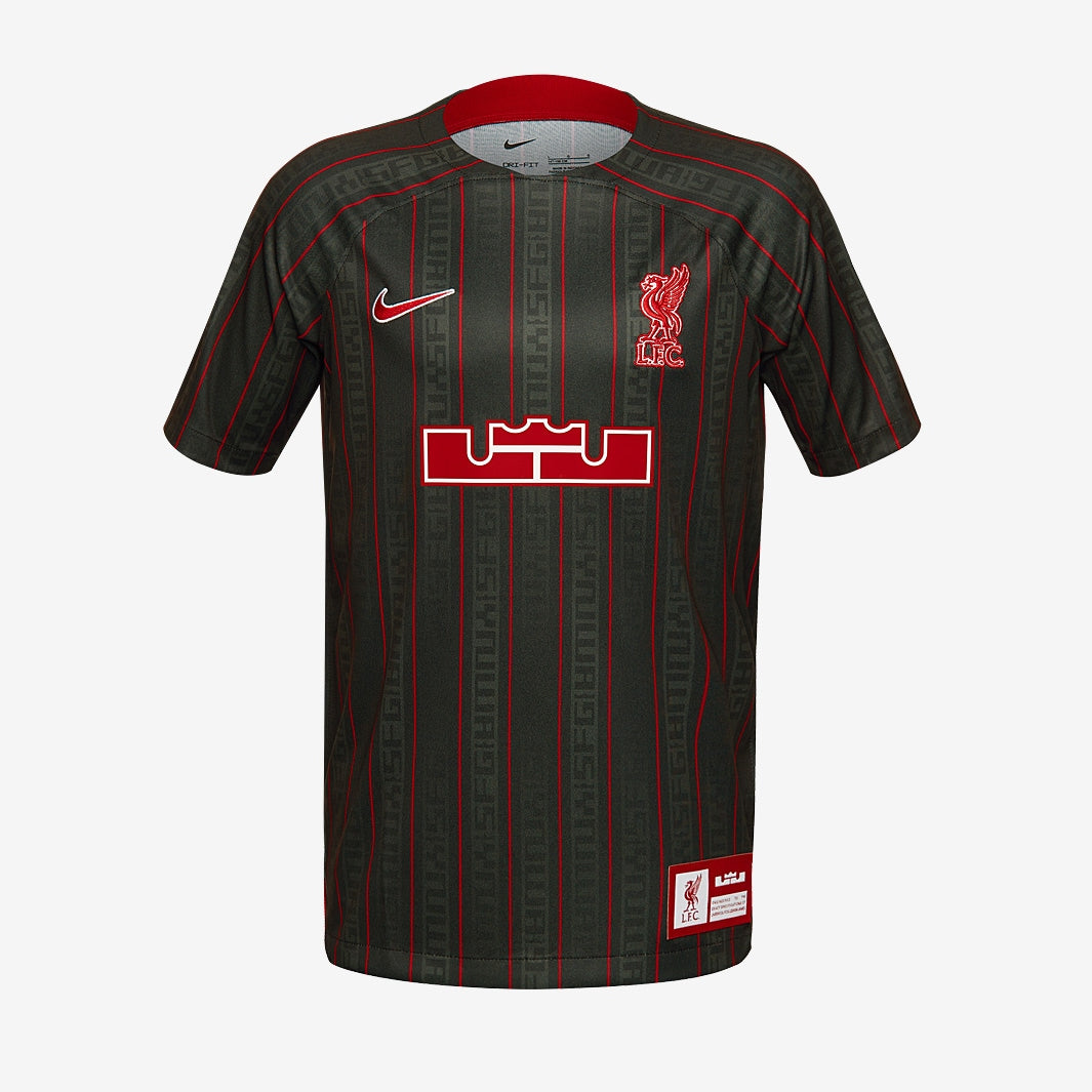 Camisa Kids Nike LeBron James Liverpool FC Torcedor na TSN Sports