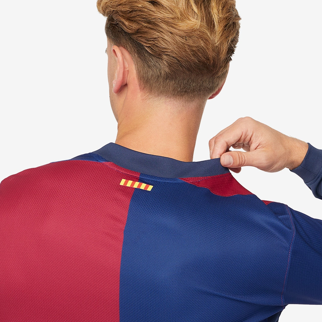 Camisa Manga Longa Nike FC Barcelona 2024/25 Torcedor, detalhe do tecido