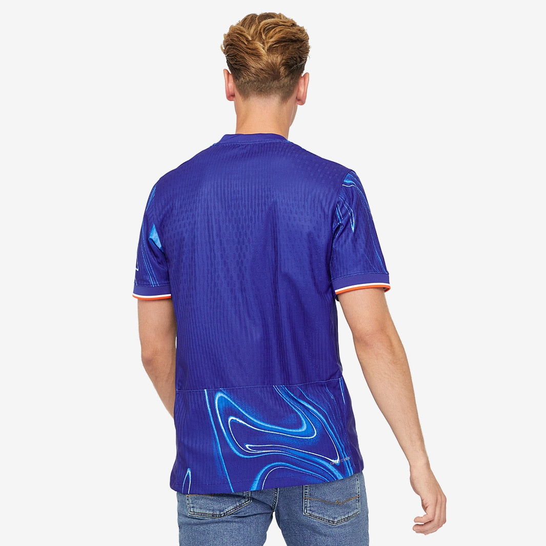 Camisa Nike Chelsea FC 2024/25 I Jogador, detalhe do escudo