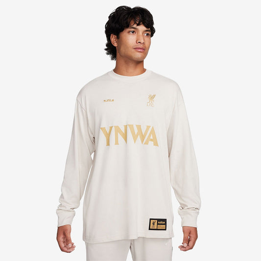 Camisa Nike LeBron James Liverpool FC na TSN Sports