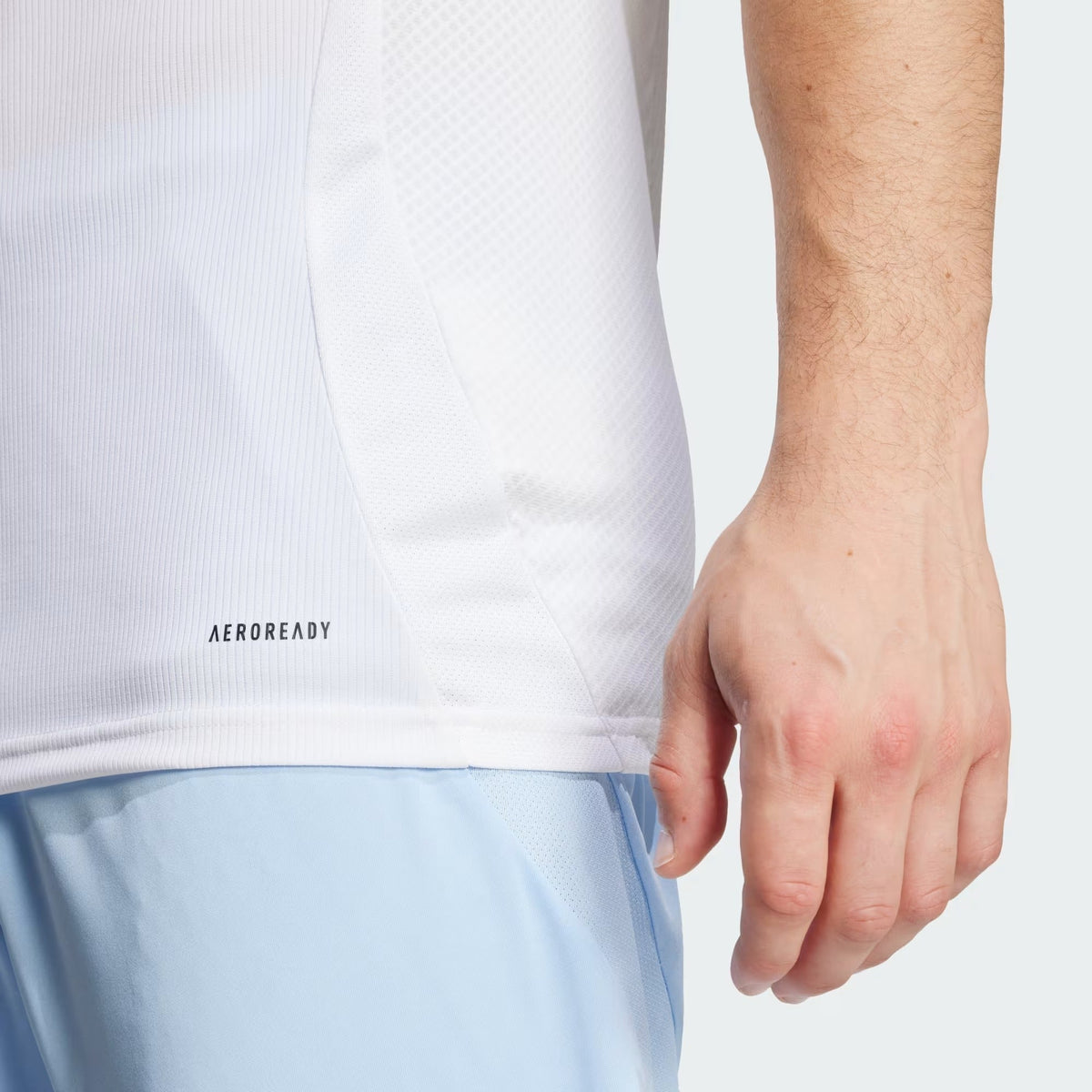 Camisa Aston Villa 2025/26 III, detalhe do tecido