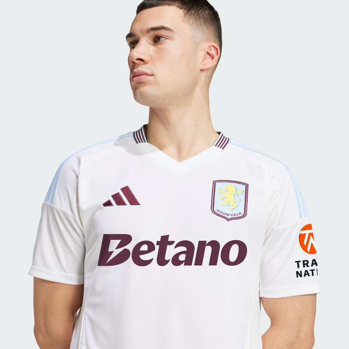 Camisa Aston Villa 2025/26 III, vista de frente