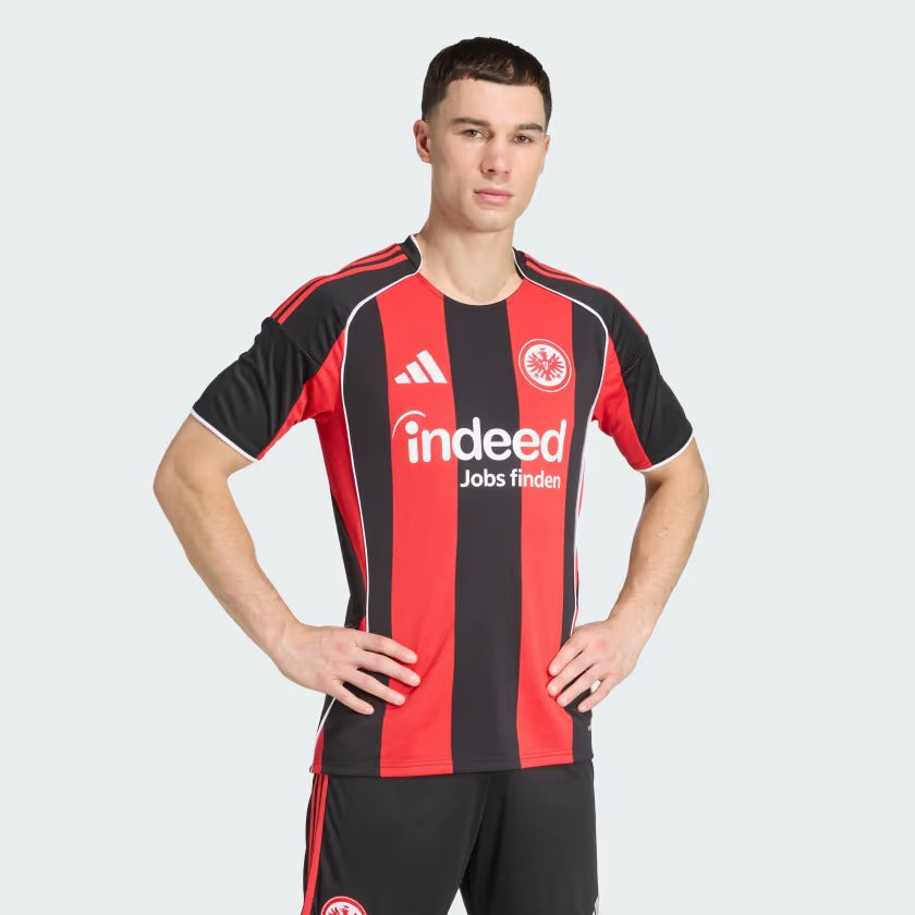 Camisa Frankfurt 2025/26 I na TSN Sports