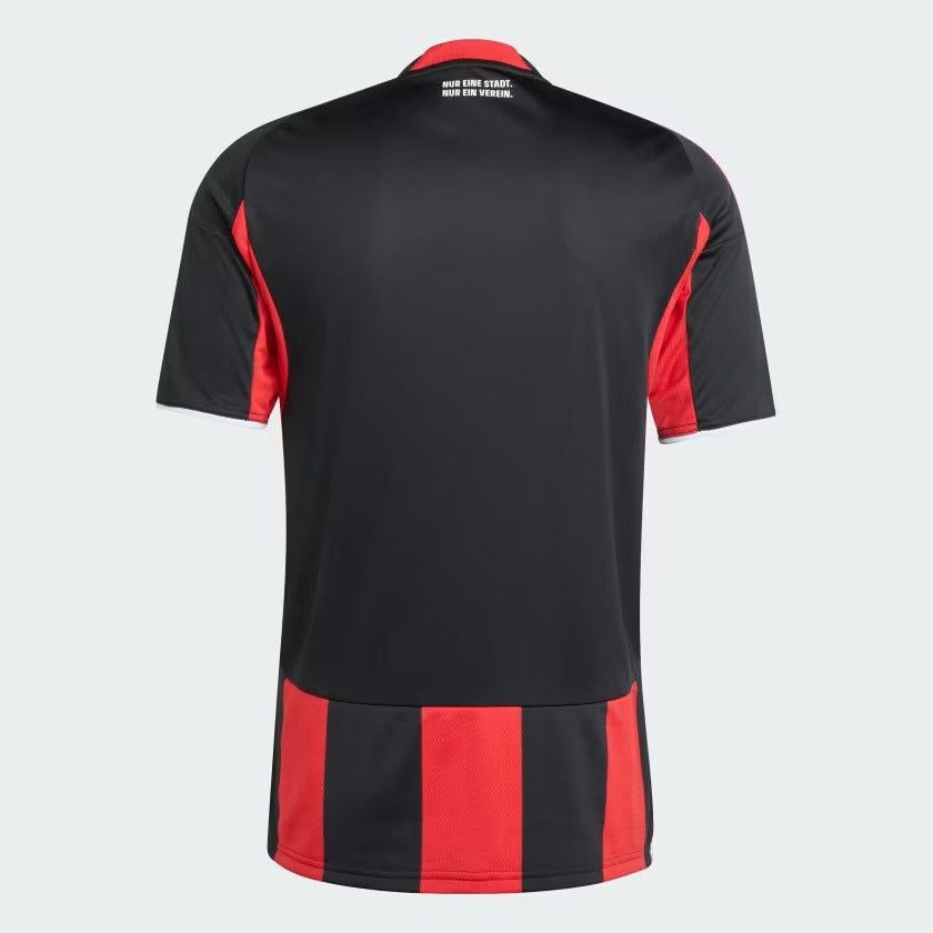 Camisa Frankfurt 2025/26 I, vista de costas
