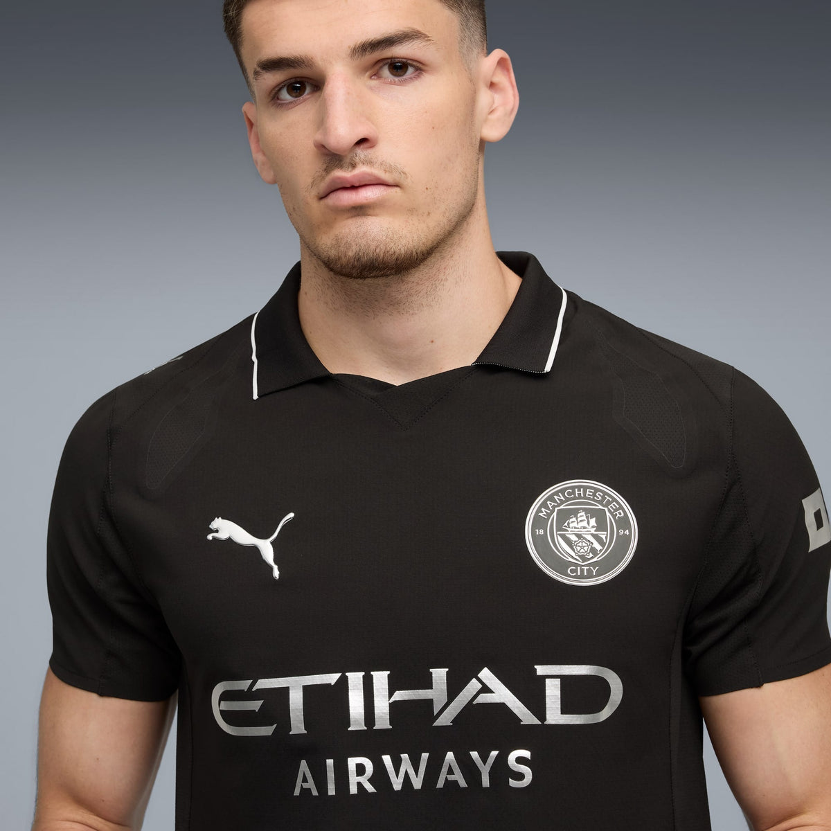 Camisa Manchester City 2025/26 II, vista de frente