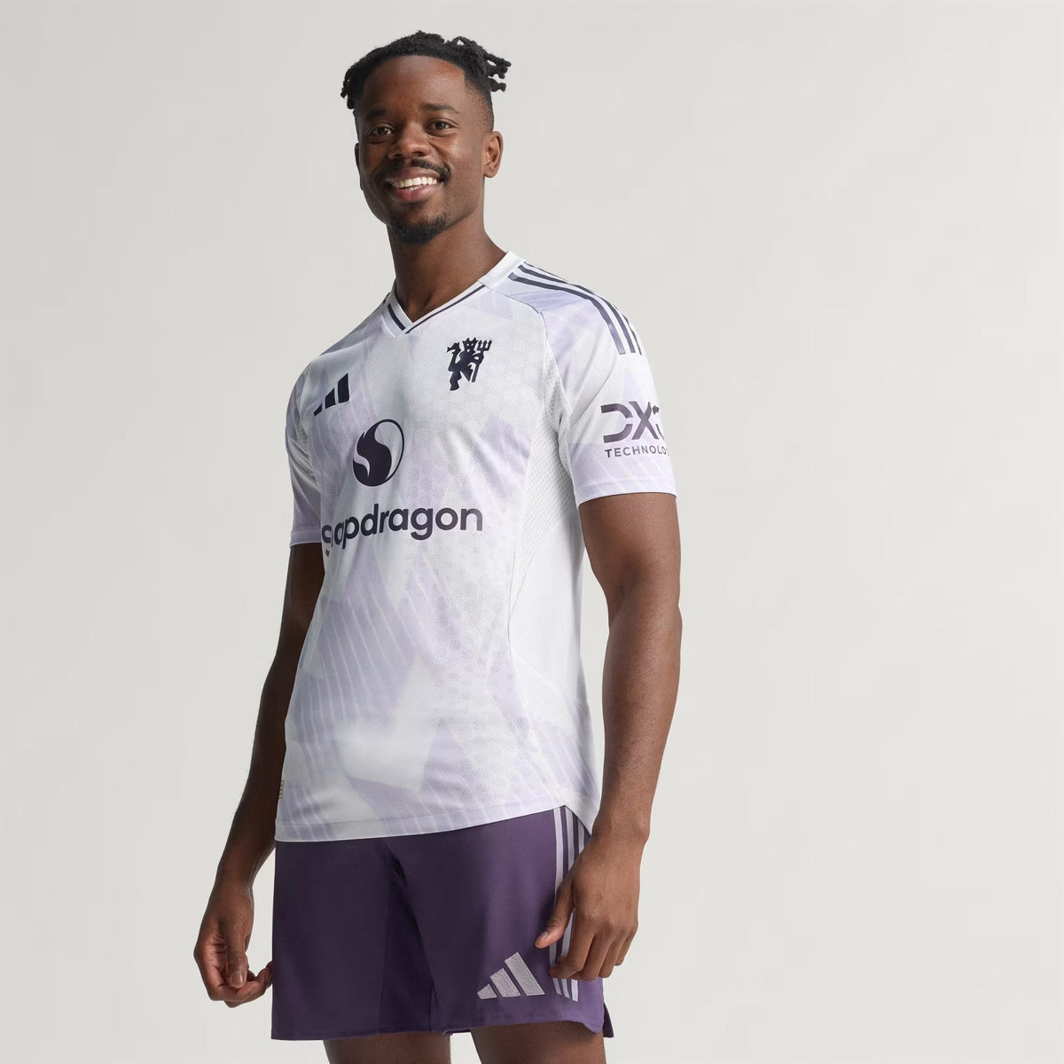 Camisa Adidas Manchester United 2025/26 II na TSN Sports