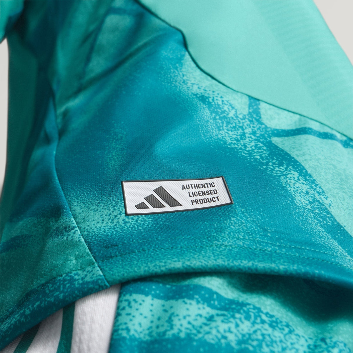 Camisa Goleiro Manga Longa Alemanha 2026/27 I Jogador, detalhe da gola